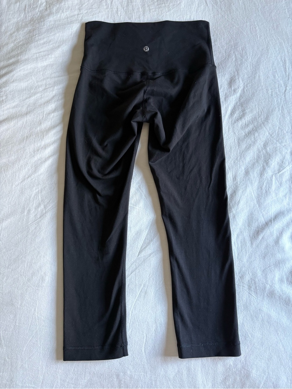 Lululemon Wunder Under High-Rise Crop 25" *Luon (Size 6) - Picture 4 of 8